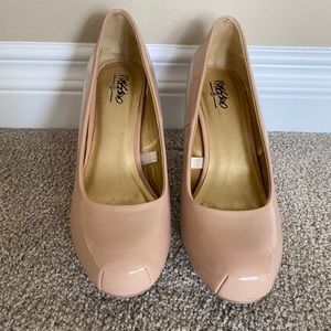 Nude heels